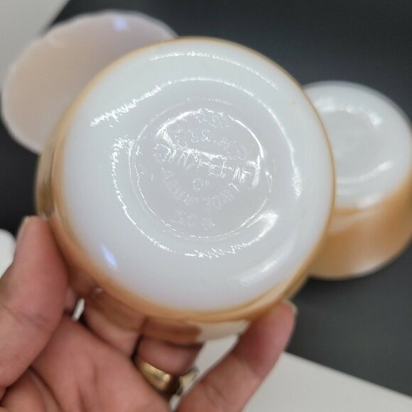 3 Vintage Fire-King 1 Reverse Logo Peach Luster Custard Dish #424 6oz Scalloped - Picture 4 of 5